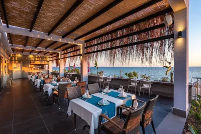 WHITE CITY BEACH HOTEL ADULT ONLY 16+ Restaurants