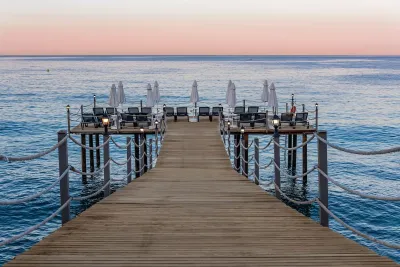 WHITE CITY BEACH HOTEL ADULT ONLY 16+ Pools & Beach