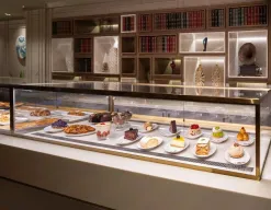 WINDSOR HOTEL AND CONVENTION CENTER Restaurants