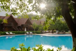 WOODLINE HOTEL Pools & Beach