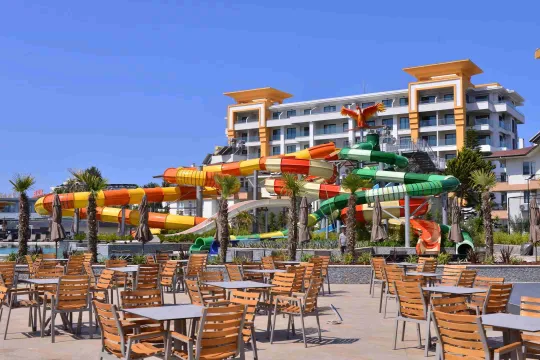 AZURA WORLD HOTEL (ex. Wyndham Alanya) Restaurants