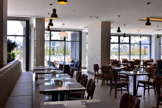 AZURA WORLD HOTEL (ex. Wyndham Alanya) Restaurants