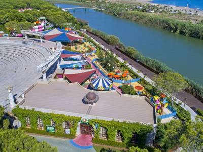 XANADU RESORT Mini Club