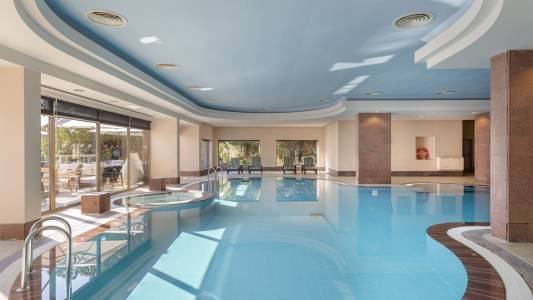 XANADU RESORT Pools & Beach