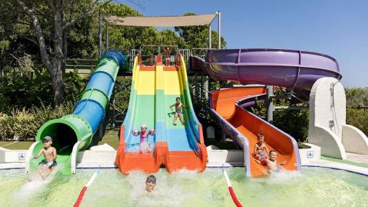 XANADU RESORT Activities