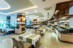 XORIA DELUXE HOTEL Restaurants