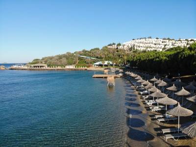 YASMIN BODRUM RESORT Pools & Beach