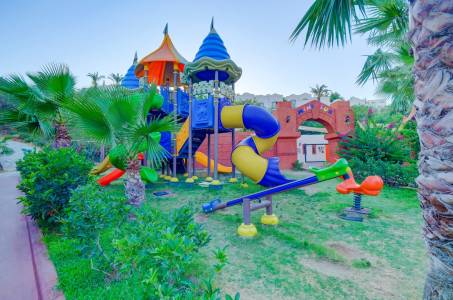 YASMIN BODRUM RESORT Mini Club