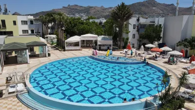 SOLANA BY YELKEN ( ex. MANDALINCI SPA - WELLNESS HOTEL) Pools & Beach
