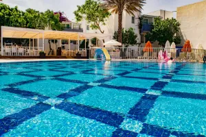 SOLANA BY YELKEN ( ex. MANDALINCI SPA - WELLNESS HOTEL) Pools & Beach