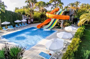 ZENA RESORT HOTEL Pools & Beach