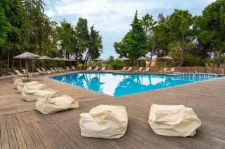 ZOE HOTEL Pools & Beach